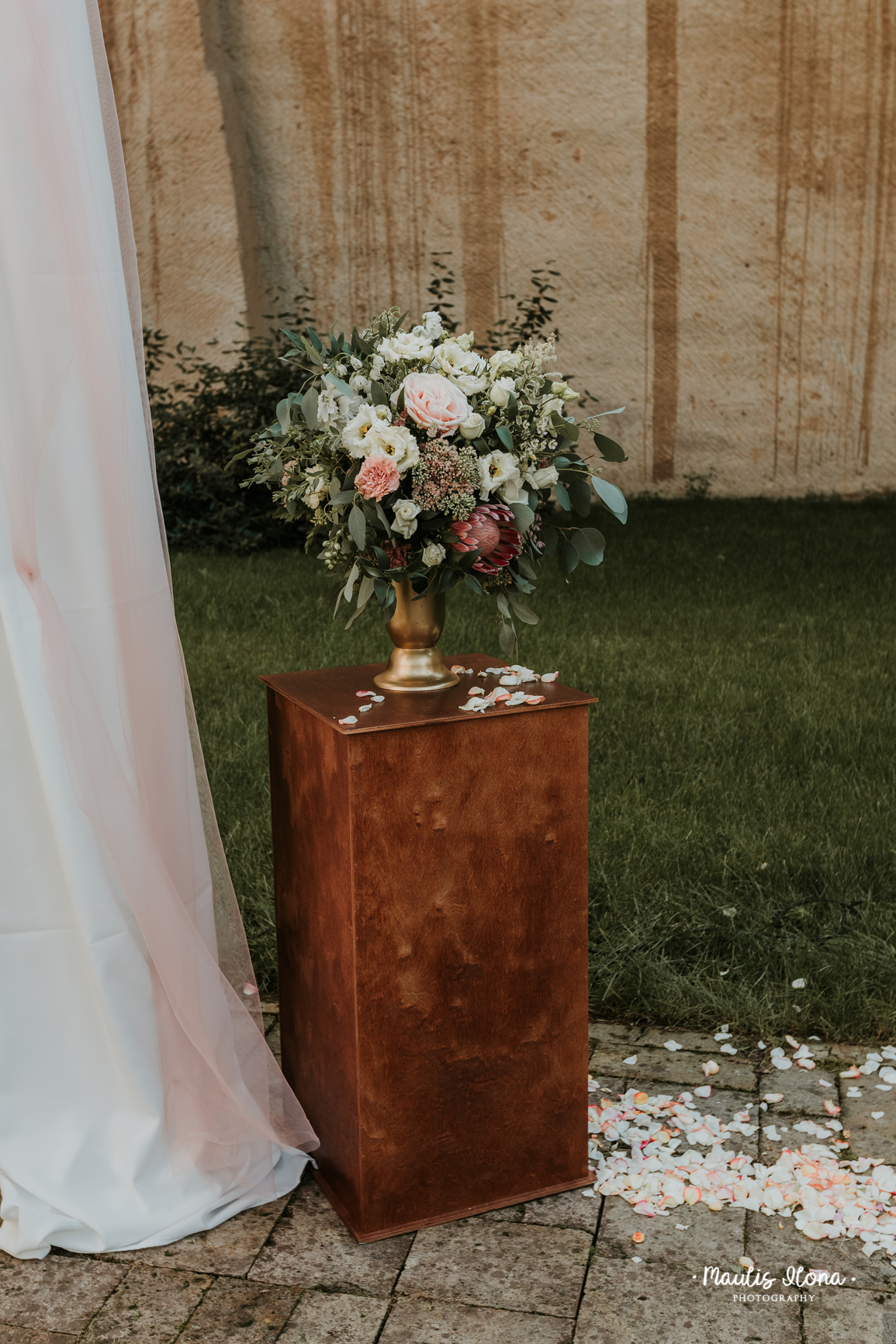 Rosedekor - Esküvő dekorálás - 2018 - Eger Bolyki Pincészet